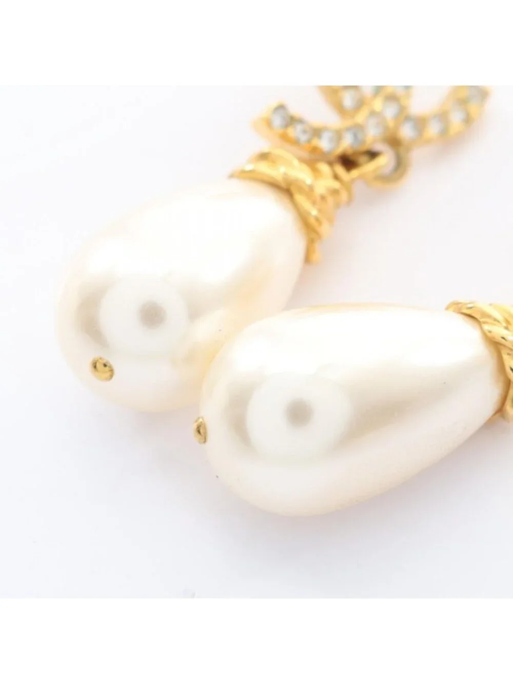 Chanel Earrings CC Logo 20